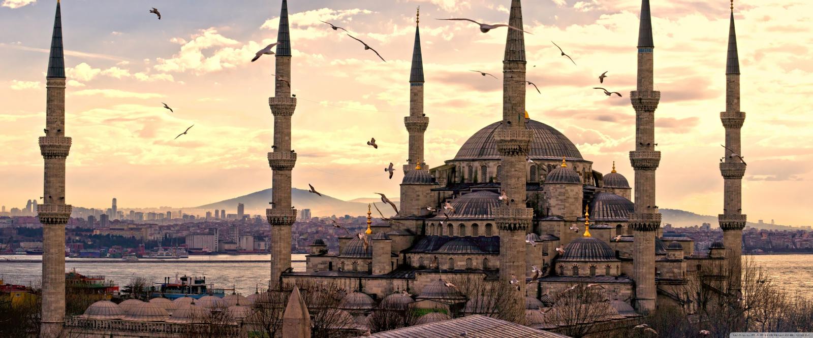 3840x1600 Istanbul Turkey 4K wallpaper
