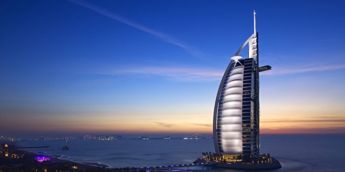 2560x1600 Download 2560x1600 Burj Al Arab, Skyscrapper, Dubai Wallpapers for MacBook  Pro 13 inch