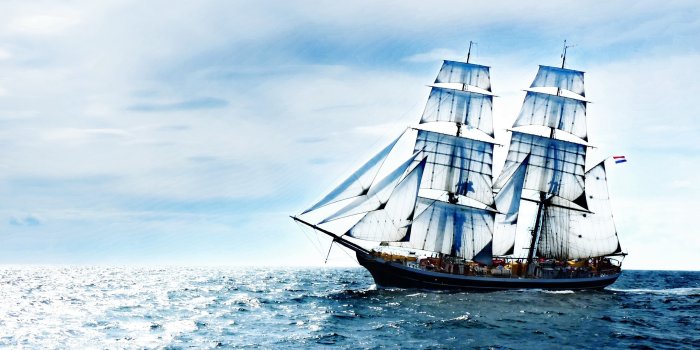 2560x1600 56+ Old Sailing Ships