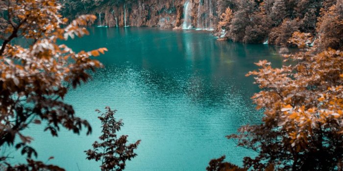 1242x2688 Lake View iPhone X Wallpapers Free Download