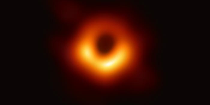 2048x1536 First Image of a Black Hole | ESO