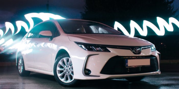 1000x1500 Toyota Corolla Pictures | Download Free Images on Unsplash