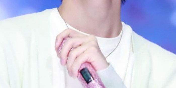 1080x2340 BTS Jin Android Wallpaper HD - Top BTS Jin Wallpaper For Android