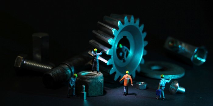 1600x900 Working men on site wallpaper, mechanical engineering, gear, miniature  figures • Wallpaper For You HD Wallpaper For Desktop & Mobile