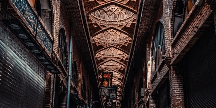 1000x1505 iran | 100+ best free iran, outdoor, مصطفی معراجی and building photos on  Unsplash