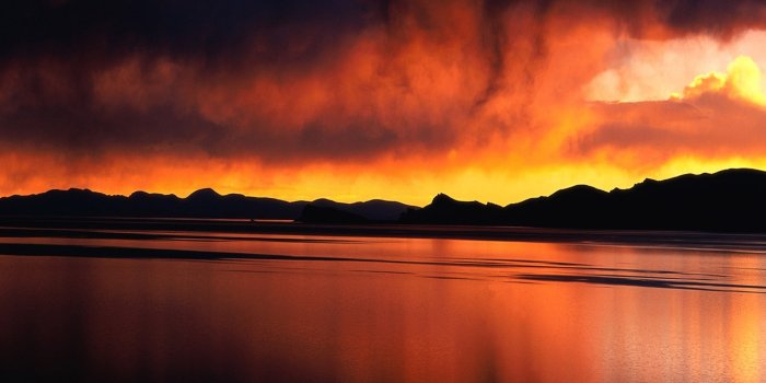 2560x1024 48+] Free Dual Monitor Wallpaper on WallpaperSafari