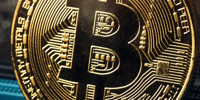 1280x2001 Bitcoin Wallpaper 4k For Mobile (#3096505) - HD Wallpaper & Backgrounds  Download