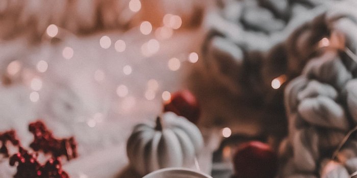 1414x2512 Cozy fall | Christmas phone wallpaper, Wallpaper iphone christmas,  Christmas wallpaper backgrounds