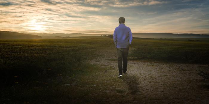 3840x2100 Alone Boy Young sunset free image download