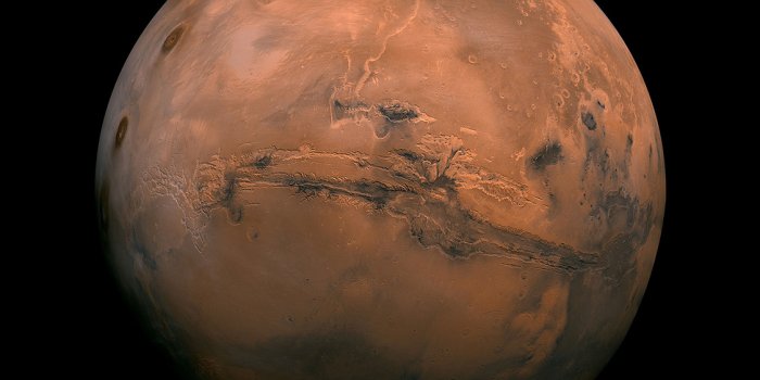 1125x2436 iPhoneXpapers.com | iPhone X wallpaper | ar07-mars -red-dark-minimal-art-space-planet