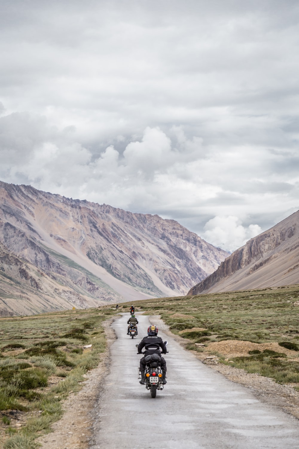1000x1500 30k+ Motorcycle Trip Pictures | Download Free Images on Unsplash