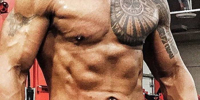 752x1333 Dwayne Johnson Wallpapers - Top 45 The Rock Backgrounds Download