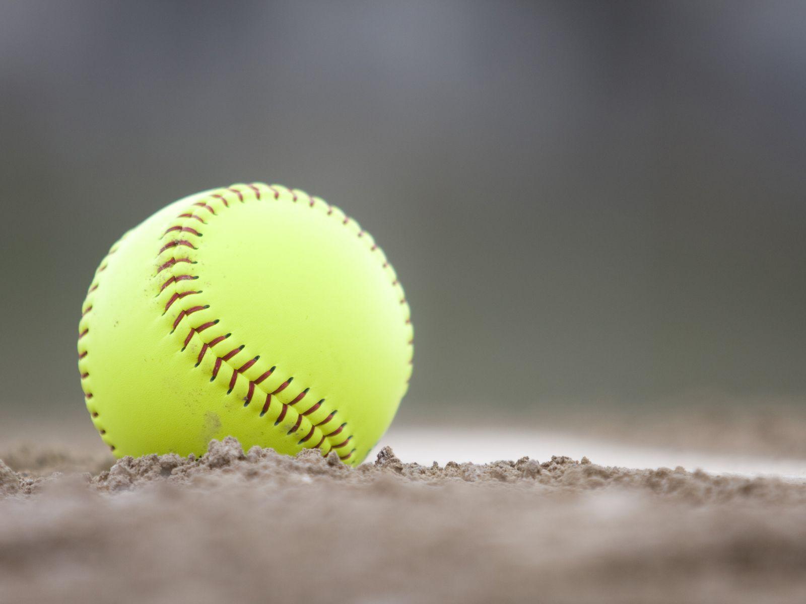 1600x1200 Softball Backgrounds