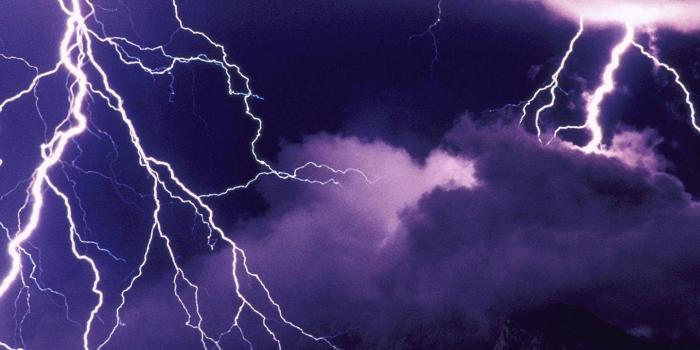 1440x900 Lightning Storm Wallpapers