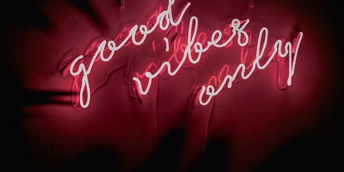 910x910 Good Vibes Only Led Signage, Text, Red, Western Script, - Neon Sign -  910x910 Wallpaper - teahub.io