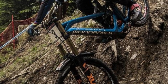 718x1280 Download mtb Wallpaper by chicken777 - ba - Free on ZEDGE™ now. Browse  millions of popular downhill Wa… | Mtb bike mountain, Mountain biking  photography, Enduro mtb