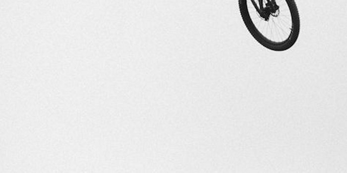 1080x2340 MTB Wallpaper - 011