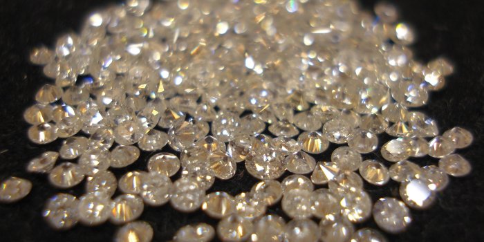 3072x2304 25+ Diamonds Wallpapers, Backgrounds, Images, Pictures | Design Trends -  Premium PSD, Vector Downloads