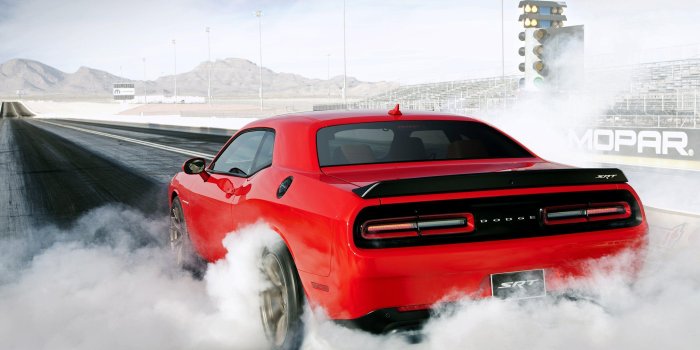 3000x1933 Dodge Challenger Hellcat Wallpapers