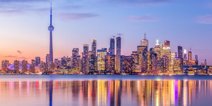 5999x2208 Toronto 4K wallpaper