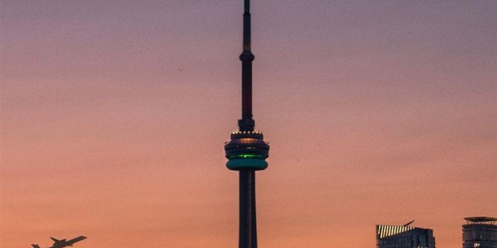 828x1792 Best Toronto iPhone 11 HD Wallpapers - iLikeWallpaper