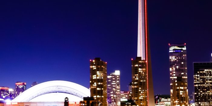 1440x2960 Man Made Toronto