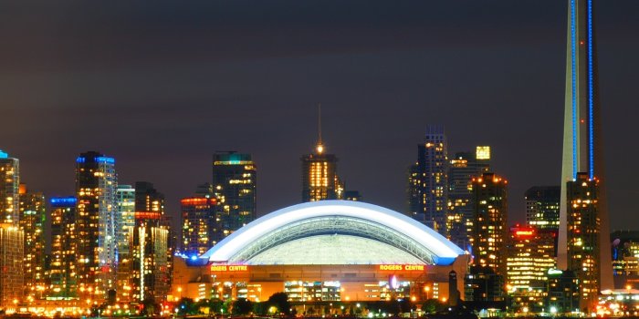 1440x2960 Man Made Toronto