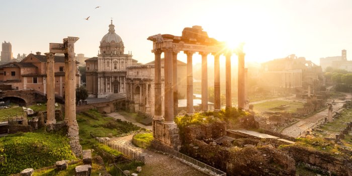 5120x2880 Wallpaper Forum Romanum, Rome, Italy, Templum Saturni, Arco di Settimio  Severo, sun, rays, town, old, travel, Architecture #388