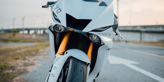 1000x1500 Yamaha R6 Pictures | Download Free Images on Unsplash