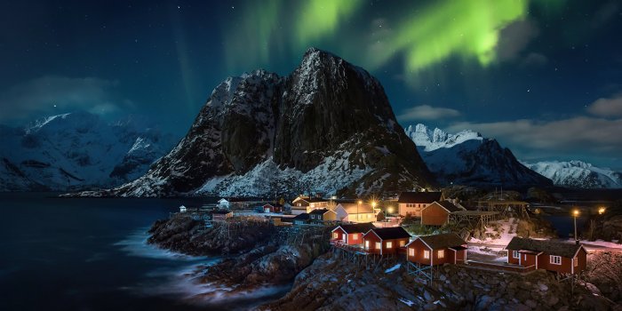 3840x2160 Lofoten Norway Village Aurora Northern Lights 4k, HD Nature, 4k Wallpapers,  Images, Backgrounds, Photos and Pictures