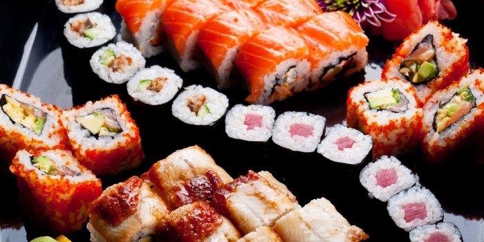 2560x1600 Sushi HD Wallpaper - WallpaperFX