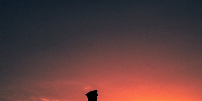 938x1668 Wallpaper Sculpture, Silhouette, Sunset, Rider, Horse, - Western Cowboy  Wallpaper Iphone - 938x1668 Wallpaper - teahub.io