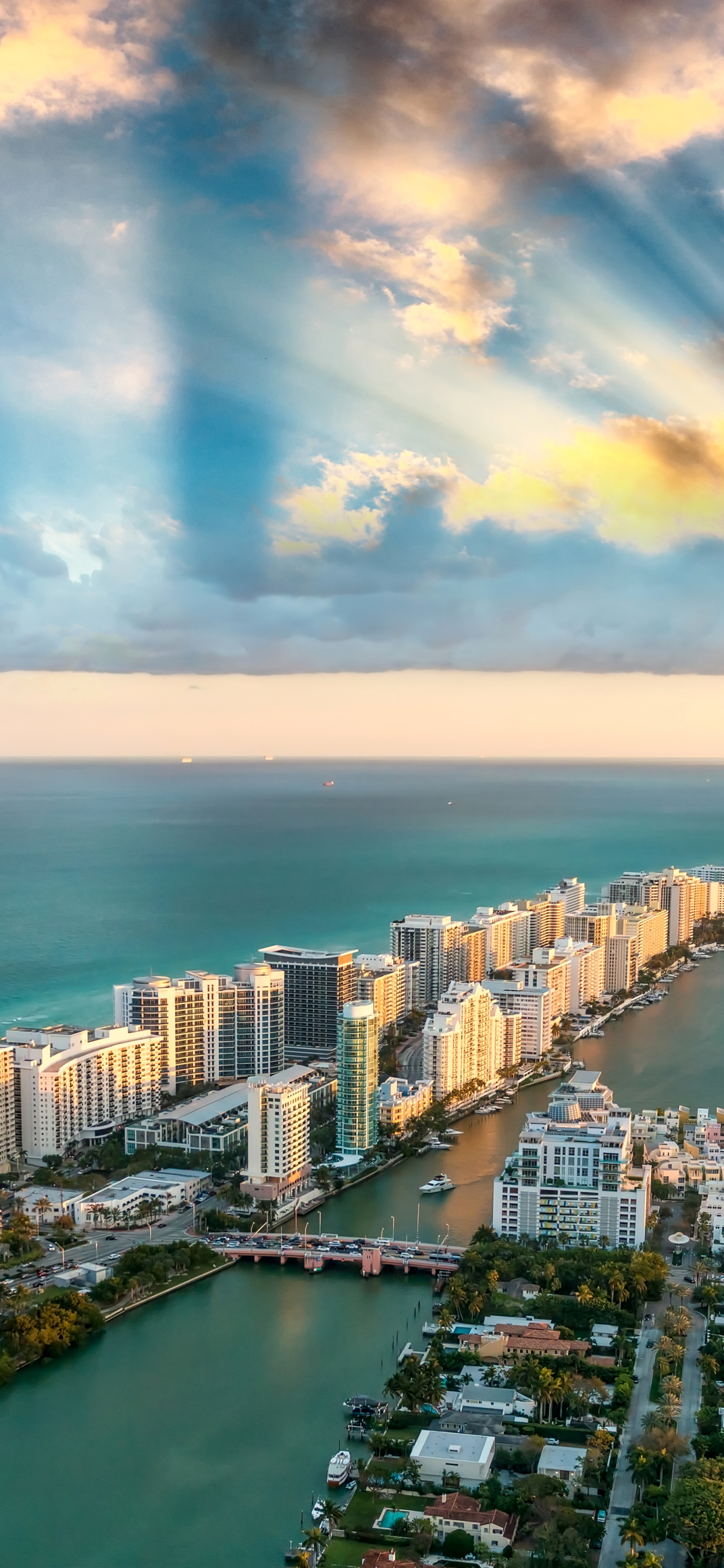 1125x2436 Man Made Miami