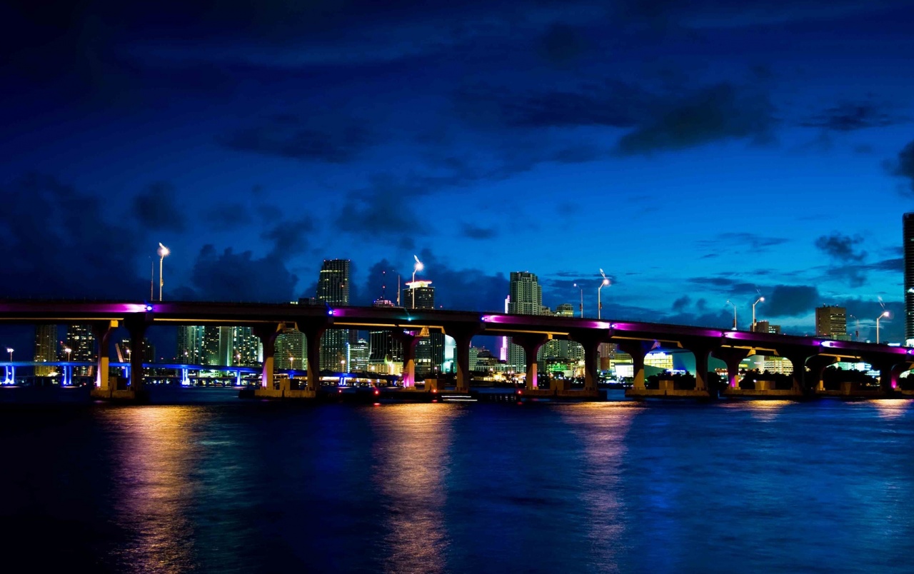 1280x804 Miami Night wallpapers | Miami Night stock photos