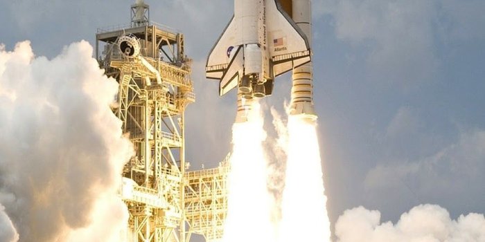 900x1600 Space Rocket Wallpapers