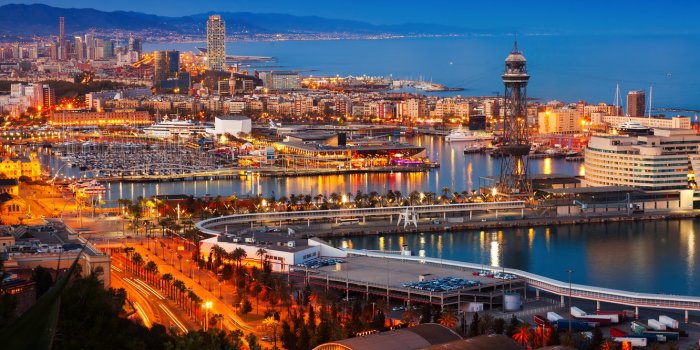 1332x850 Wallpaper water, the city, lights, shore, coast, night city, Spain, street,  Barcelona, Barcelona, Spain images for desktop, section город - download