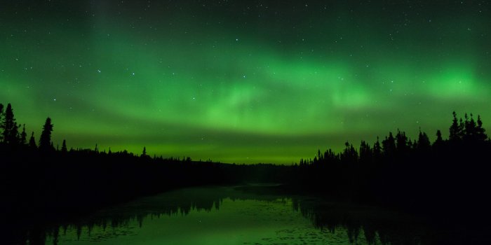 3840x2400 Northern Lights Backgrounds Download Free - PixelsTalk.Net