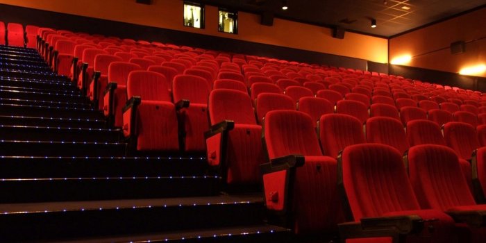 1280x720 Magnificent Cinema Wallpaper | Full HD Pictures