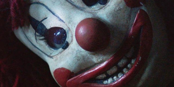 728x1092 16 Creepy Clown GIFs That Will Scare the Sh*t Out of You | Scary wallpaper,  Android wallpaper, Android phone wallpaper