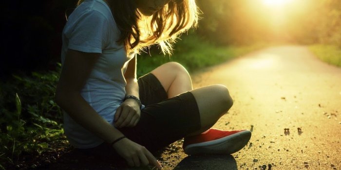 1071x768 Free download Alone Sad Girl Wallpapers Download High Definition Desktop  [1071x768] for your Desktop, Mobile & Tablet | Explore 48+ Sad Girl  Wallpaper for Desktop | Cute Wallpapers, Nature Wallpapers For Desktop,