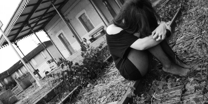 1920x1080 Wallpaper | Girls | photo | picture | sad, girl, Street