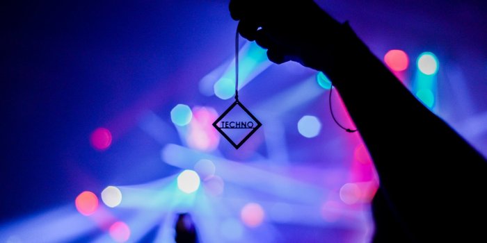 2000x1333 TECHNO Ultra HD Desktop Background Wallpaper for 4K UHD TV : Widescreen &  UltraWide Desktop & Laptop : Tablet : Smartphone
