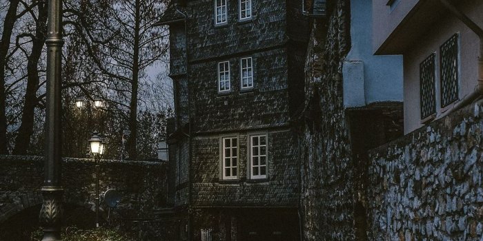 1170x2532 Best Germany iPhone 12 HD Wallpapers - iLikeWallpaper