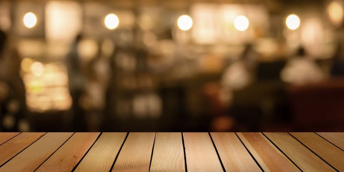 2121x1414 Wood Table Wallpapers