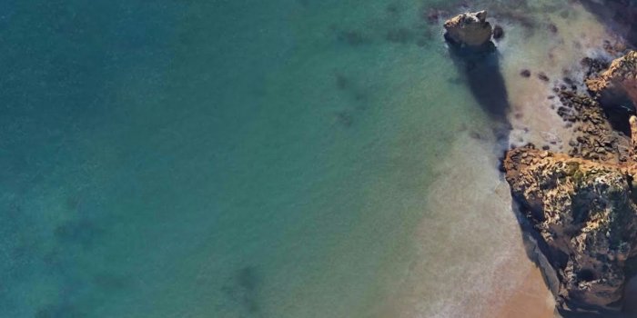 1440x2560 Wallpaper Lagos, Portugal, Google Pixel 4, Android 10, 4K, OS #22307