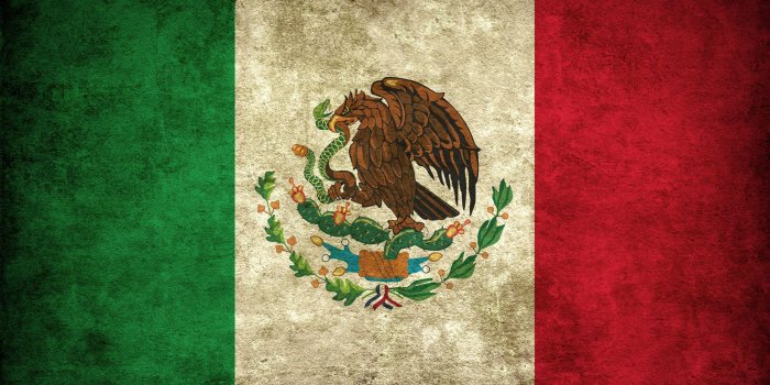 2560x1600 Mexico Flag Wallpapers