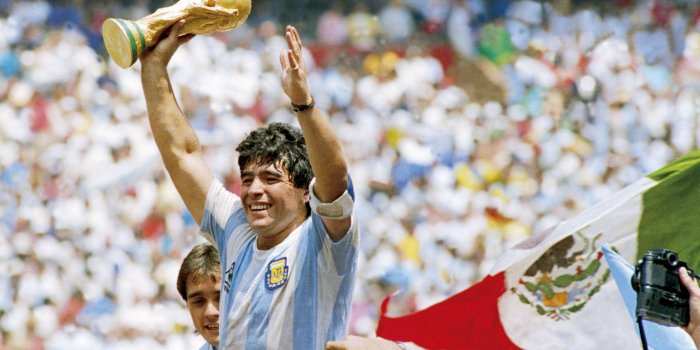 2560x1792 Diego Maradona: Iconic images of Argentina legend from 1976 to 1986 |  Football News | Sky Sports