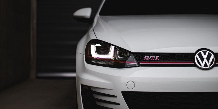 3840x2160 Download wallpaper 3840x2160 volkswagen golf gti, volkswagen, car, white 4k  uhd 16:9 hd background