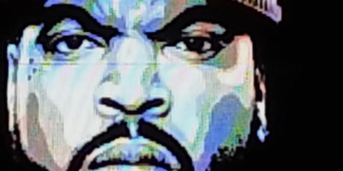 1125x2436 Ice Cube Wallpaper - Broken Panda