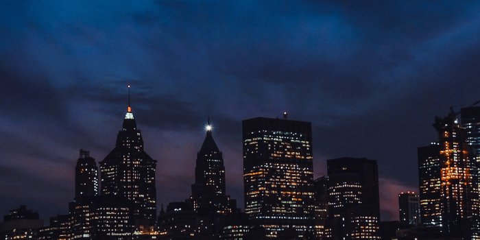 1579x2890 Wallpaper Weekends: NYC at Night for Mac, iPad, iPhone, and Apple Watch